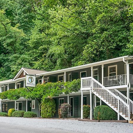 Hickory Falls Inn Chimney Rock Eksteriør bilde