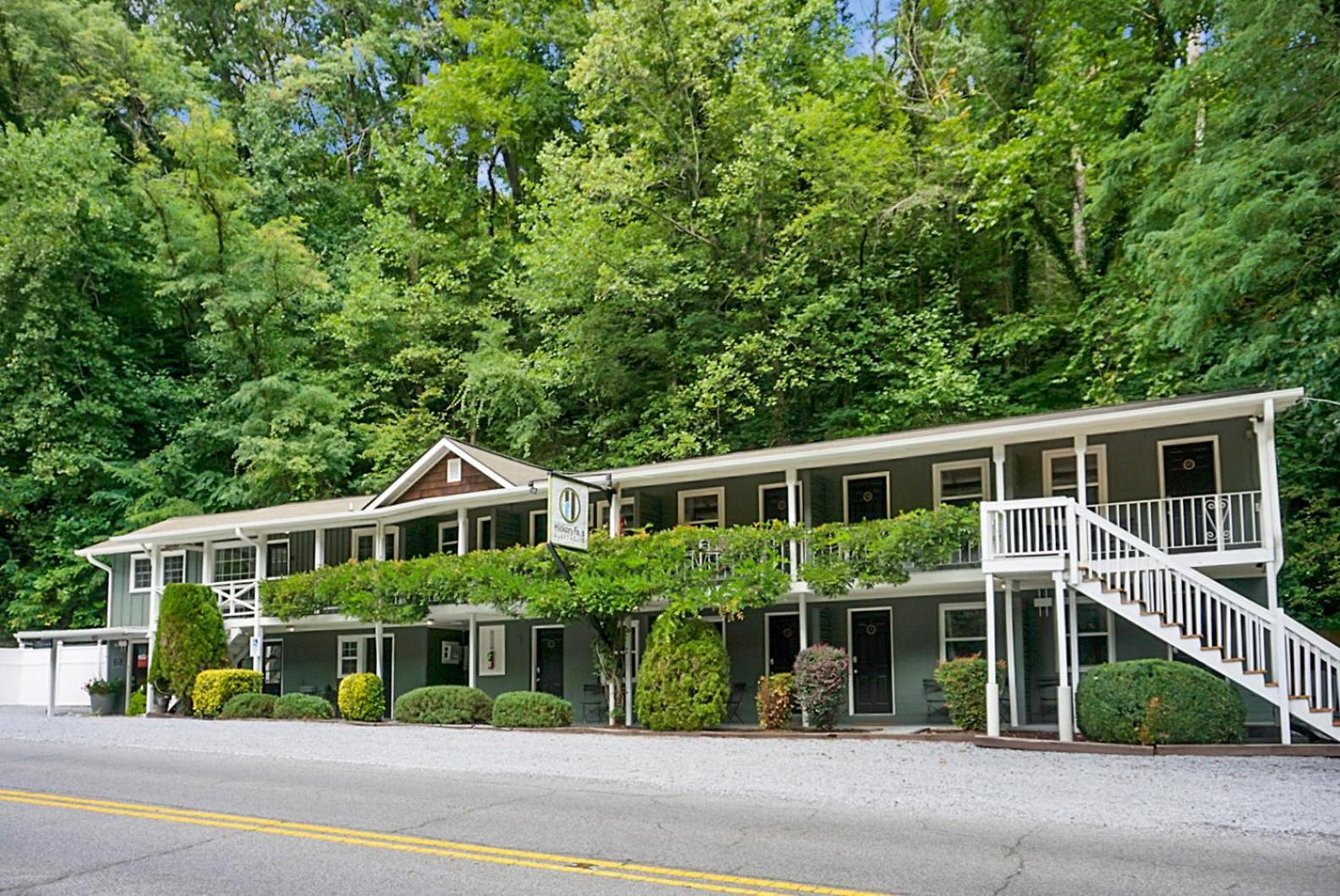 Hickory Falls Inn Chimney Rock Eksteriør bilde